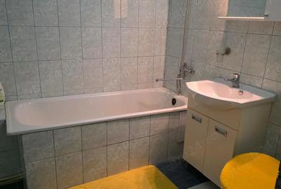Apartament decomandat 3 camere, 65 m2, etaj 4, Zona Ultracentrala, oras statiune Tg Ocna - 9