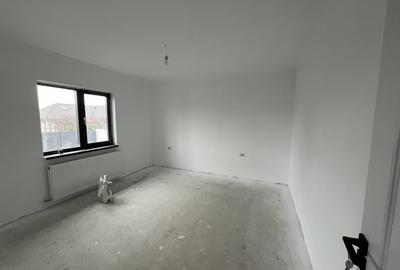 Casă individuală cu 3 camere cu Canalizare în Valu lui Traian - 6