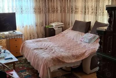 Casa la tara,2 camere,baie bucatarie,anexe. - 2