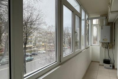 Apartament cu 3 camere decomandat în Dacia - 2