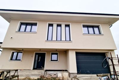 Casa modernă de vanzare în   Eden Forest Residence