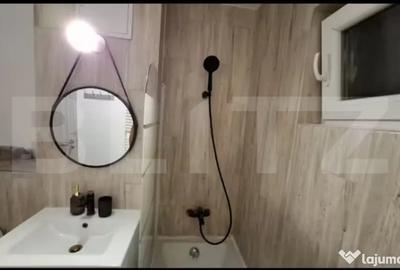 Apartament cu 3 camere decomandat în 1 Mai - 1