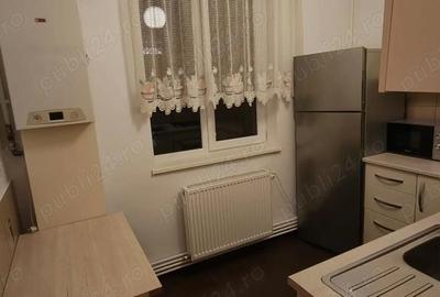 Apartament cu 2 camere decomandat, mobilat în Calea Călărașilor