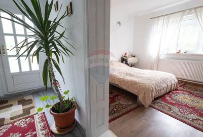 Casa / Vila de vanzare COMISION 0% - 4