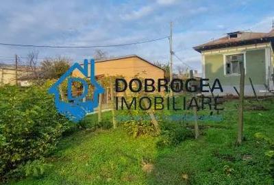 CASA DEMOLABILA ,TEREN 733 MP, DESCHIDERE STRADALA 11,5 ML - 1