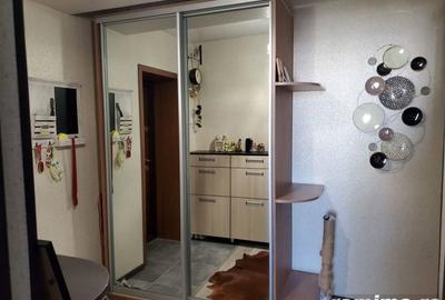 Apartament cu 2 camere decomandat în Dristor