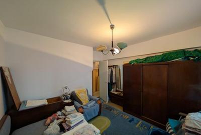 Apartament cu 2 camere decomandat în B-dul București - 8