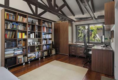 ARTSY LAKEFRONT VILLA | BANEASA - 3