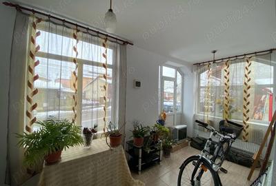 Casă cu 4 camere în Micro 9 - 9