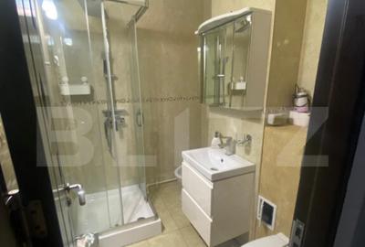 Apartament de inchiriat, cu 2 camere, 45 mp, zona Micro 9 - 8