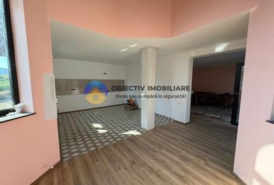 Casa + teren de vanzare - Zona Garcina - 13