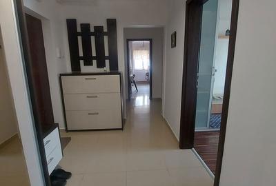 Apartament cu 3 camere decomandat în Central - 9
