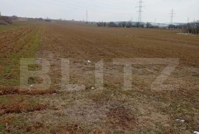 Teren intravilan, 811 mp, zona Jieni - 3