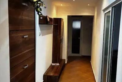 Apartament cu 4 camere decomandat în Central - 8