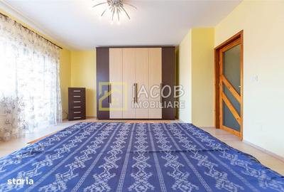 Casă cu 4 camere în Valea Salciei - 12