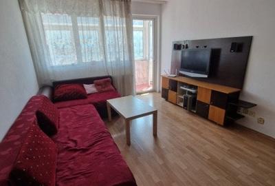 Apartament cu 3 camere semidecomandat, mobilat în Bucur Obor