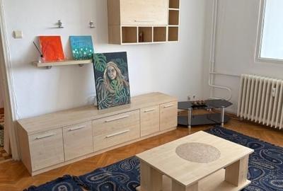 Se închiriază apartament 4 camere, spatios, luminos, complet decomandat - 12