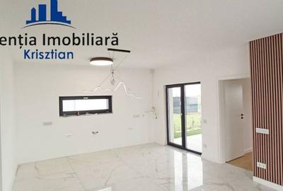 Casă cu 4 camere decomandat cu Teren 300 Mp în Odoreu - 3