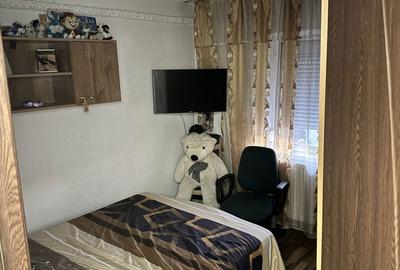 Apartament cu 2 camere decomandat în Lacu - 1