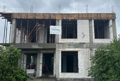 Casă cu 5 camere cu Teren 750 Mp în Central - 5
