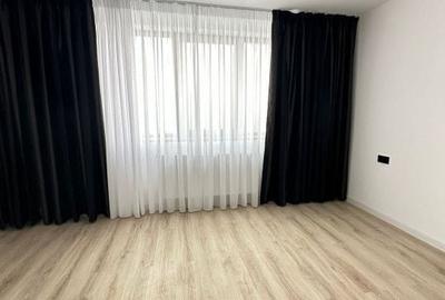 Casă cu 5 camere cu Teren 250 Mp în Central - 9