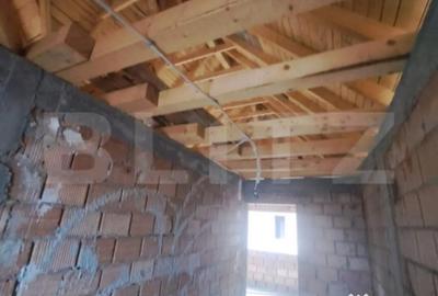 Casă cu 3 camere cu Teren 499 Mp în Central - 3