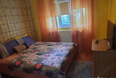 Garsonieră decomandată în Badea Cârțan