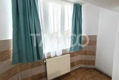 Apartament cu 2 camere decomandat, mobilat în Sub Arini - 9