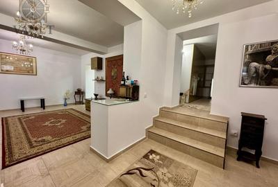 Apartament 3 camere - Metrou Universitate - 14