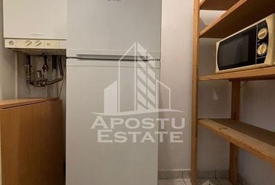 Apartament cu 2 camere, semidecomandat, bloc 2002,centrala, Girocului - 7