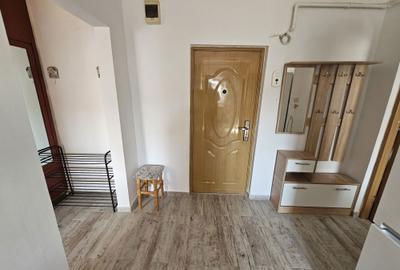 Apartament cu 2 camere decomandat în Central - 2