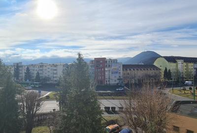 Apartament 2 camere Gemenii priveliste deosebita - 12