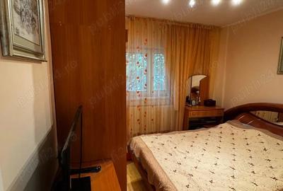 De vanzare apartament cu 3 camere, etaj 3, vis a vis de magazinul Penny, in Urziceni, Ialomita, - 7