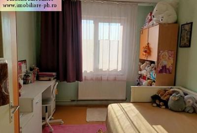 Apartament 3 camere de vanzare : Vest-(Lamaita) - 2