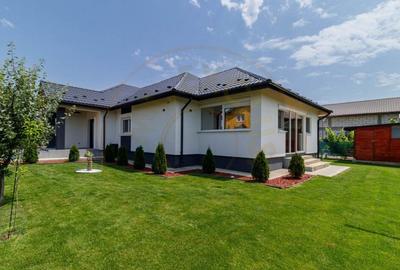 Casa pe parter cu 4 camere - 10