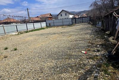 Teren de 2219 mp, în Hangani - 3