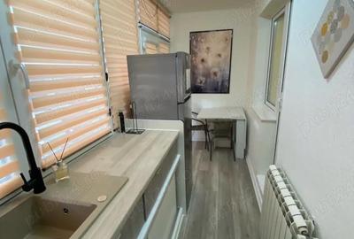 Garsonieră decomandată în Central