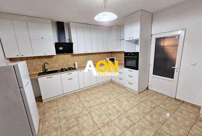 Casa 4 camere, 1163 mp teren, hala 65 mp utili, pretabila pt. birouri - 4