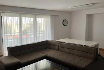 Decebal METROU P-ta Muncii,CENTRALA bl. 2011,decomandat,mobilat,utilat,renovat. - 2