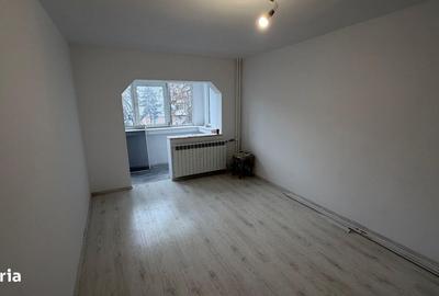 Apartament cu 2 camere decomandat în Trocadero - 7