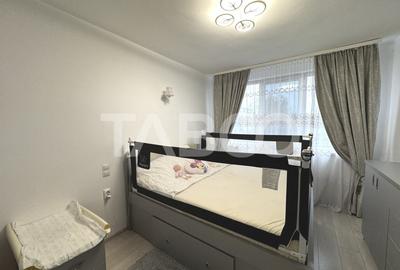 Apartament decomandat 3 camere 2 bai 73 mp balcon Mihai Viteazul Sibiu - 1