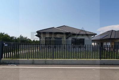 Casă cu 4 camere cu Teren 620 Mp în Jucu - 7