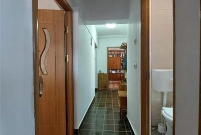 APARTAMENT 3 CAMERE ONESTI - 3