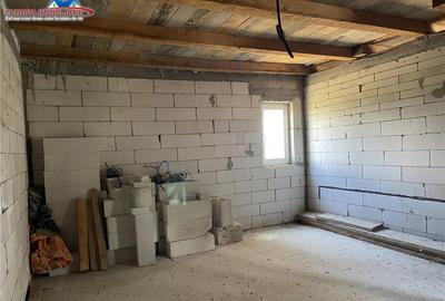 Casa de in localitatea Malcoci - 2