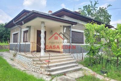 Casă cu 4 camere în Băicoi - 20