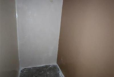 Spațiu comercial, de 75 mp, în Central - 8