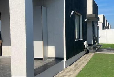 Casă cu 3 camere cu Teren 500 Mp în Domnești - 1