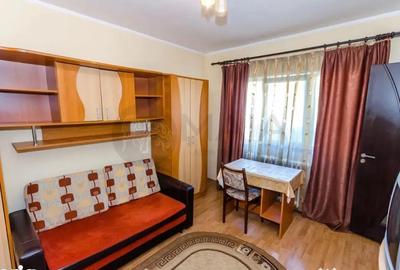 Garsonieră semidecomandată în Central - 1