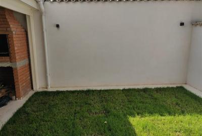 Casă individuală cu 10 camere cu Canalizare în Bucureștii Noi - 7