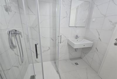 Apartament cu 3 camere decomandat în Tractorul - 15